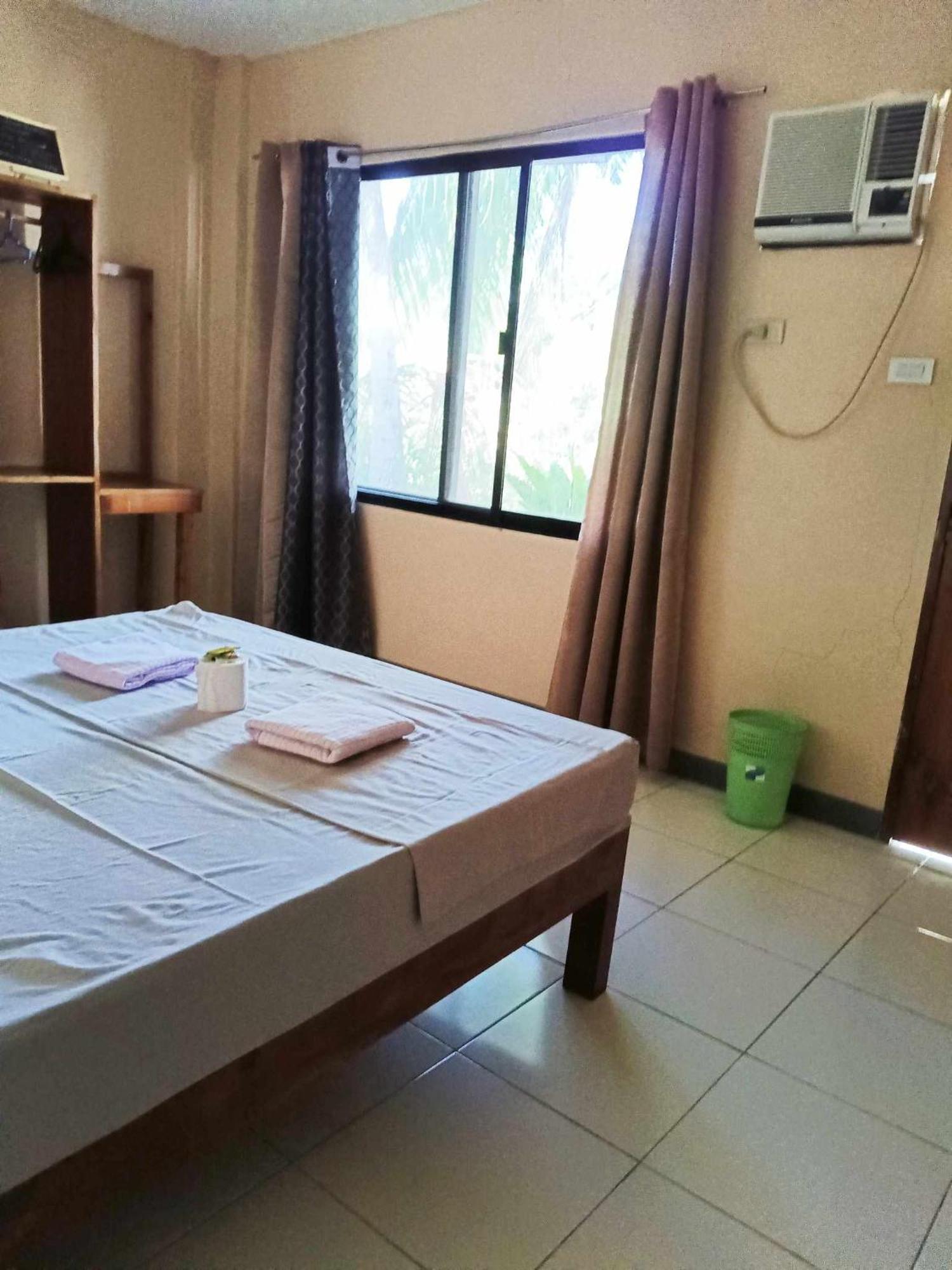 סיקיהור James Homestay מראה חיצוני תמונה