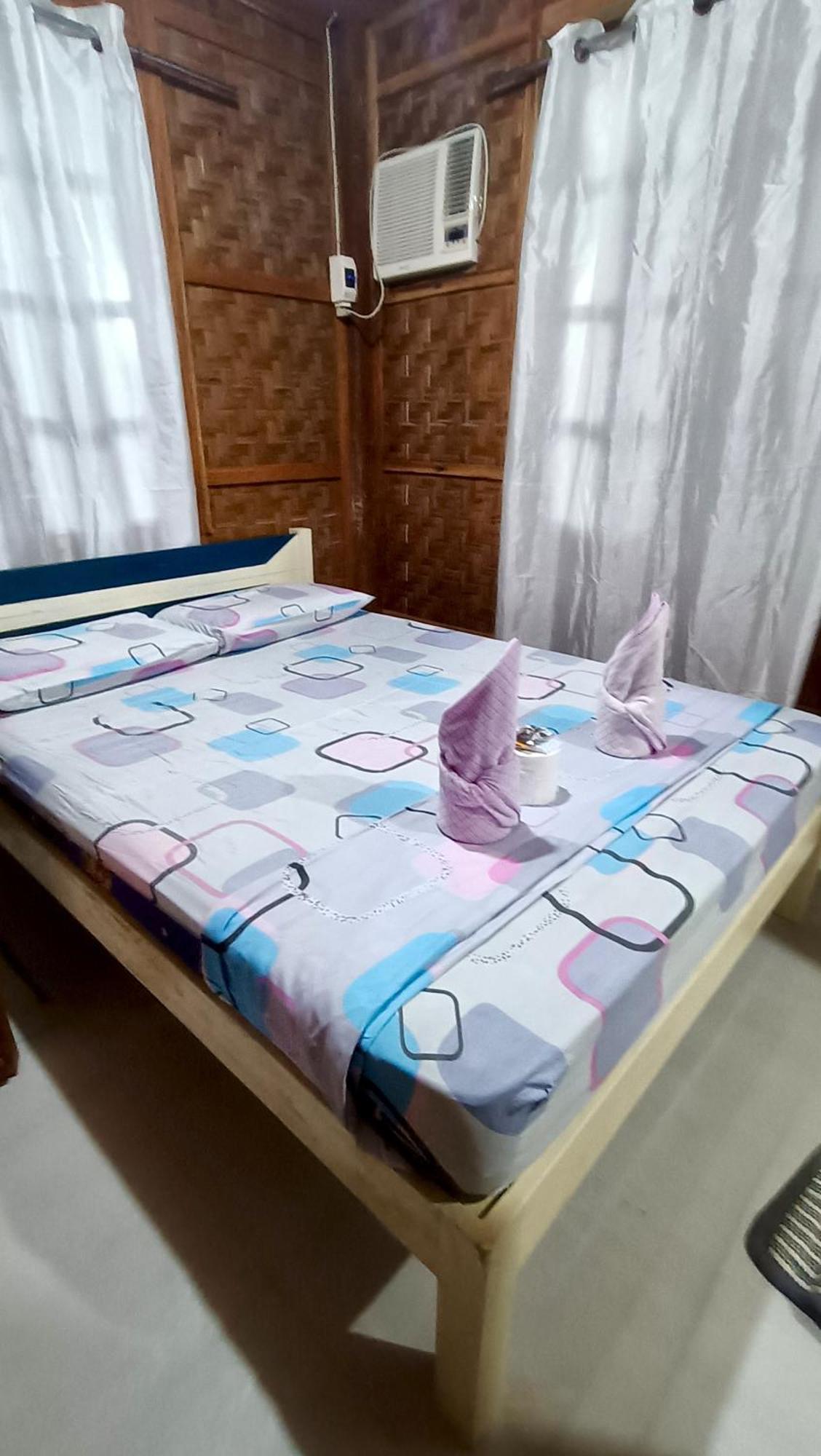 סיקיהור James Homestay מראה חיצוני תמונה