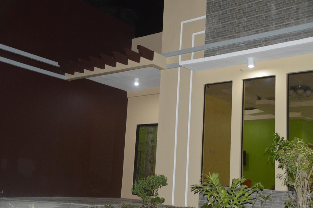 סיקיהור James Homestay מראה חיצוני תמונה